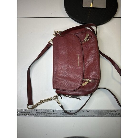 Michael Kors handbag Black Leather/Gold Detail - Picture 8 of 12